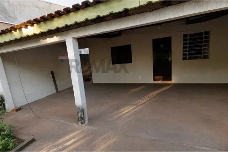 Casa com 2 Quartos à venda, 97m² no Conjunto Habitacional Belmiro Brunello, Andradina