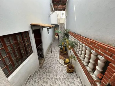 Casa com 2 Quartos para alugar, 90m² no km 18, Osasco