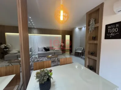 Apartamento com 3 Quartos à venda, 70m² no Vila Bosque, Maringá
