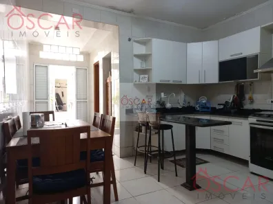 Casa com 3 Quartos à venda, 100m² no Vila Carrão, São Paulo