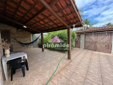 Casa com 3 Quartos para alugar, 102m² no Jardim Brasil, Caraguatatuba