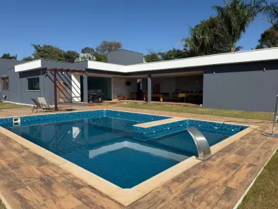 Casa de Condomínio com 4 Quartos à venda, 1000m² no , Jaboticatubas