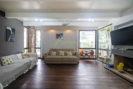 Casa com 3 Quartos para alugar, 450m² no Jardim Santo Amaro, São Paulo