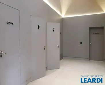 Sala Comercial à venda, 43m² no Perdizes, São Paulo