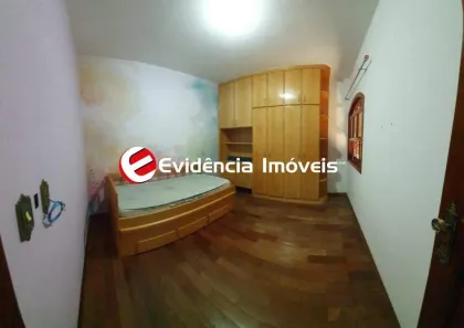 Sobrado com 3 Quartos à venda, 249m² no Jardim Las Vegas, Santo André