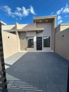 Casa com 3 Quartos à venda, 75m² no Canadá, Cascavel