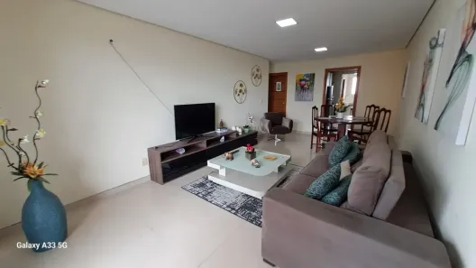 Apartamento com 3 Quartos para alugar, 127m² no Umarizal, Belém