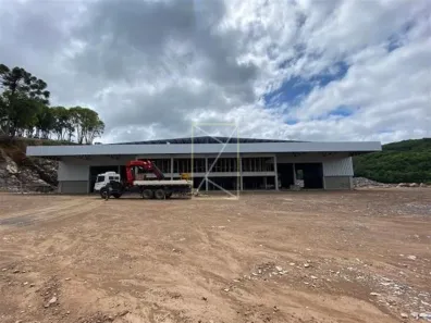 Prédio Comercial para alugar, 3900m² no Ana Rech, Caxias do Sul