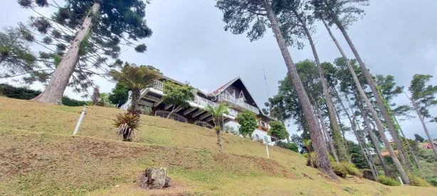 Casa com 8 Quartos à venda, 850m² no Alto do Capivari, Campos do Jordão