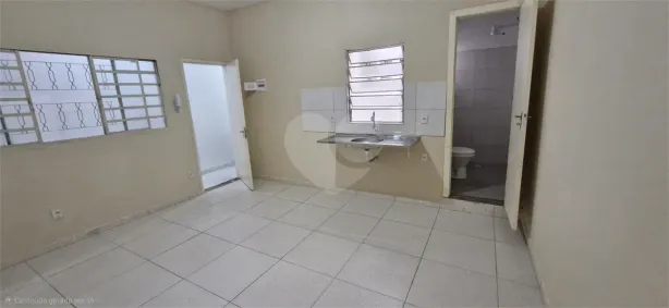 Kitnet com 1 Quarto para alugar, 28m² no Moinho Velho, São Paulo