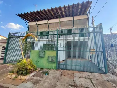 Sobrado com 3 Quartos à venda, 250m² no Ceilândia Sul, Brasília