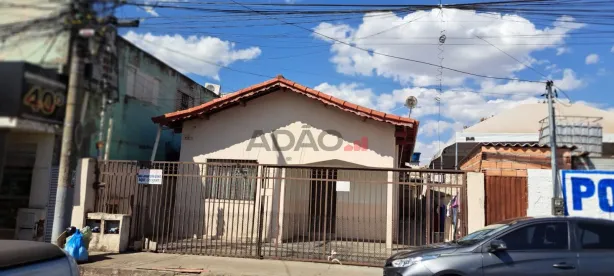 Casa com 3 Quartos à venda, 266m² no Setor Campinas, Goiânia