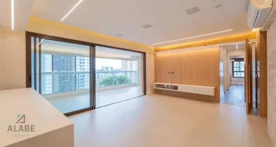 Apartamento com 3 Quartos à venda, 140m² no Jardim das Acácias, São Paulo