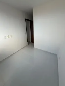 Apartamento com 2 Quartos para alugar, 54m² no Pau Amarelo, Paulista