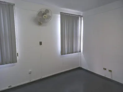Sala Comercial para alugar, 25m² no Centro, São José dos Campos
