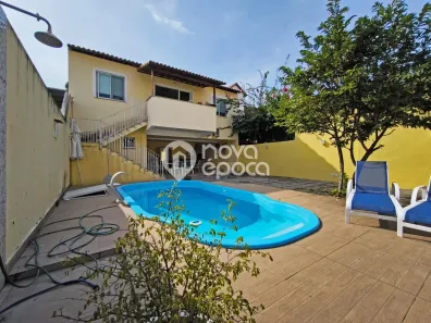 Casa com 8 Quartos à venda, 371m² no Grajaú, Rio de Janeiro