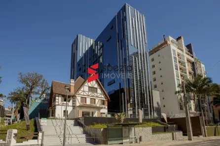 Sala Comercial para alugar, 273m² no Centro, Curitiba