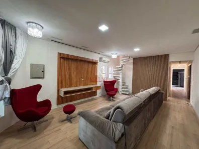 Casa com 3 Quartos para alugar, 150m² no Ocian, Praia Grande