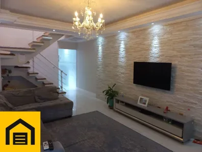 Sobrado com 3 Quartos à venda, 152m² no Jardim Pedroso, Mauá