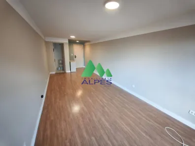 Sala Comercial para alugar, 29m² no Xaxim, Curitiba