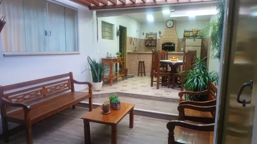 Casa com 3 Quartos à venda, 360m² no Vila Santo Antônio, Bauru