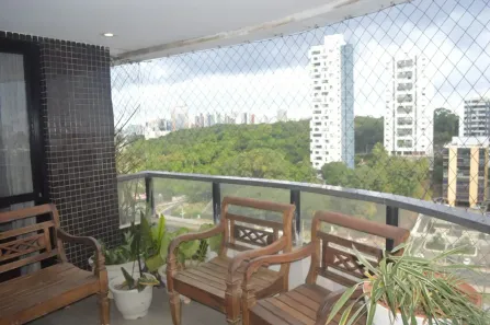 Apartamento com 4 Quartos à venda, 210m² no Candeal, Salvador