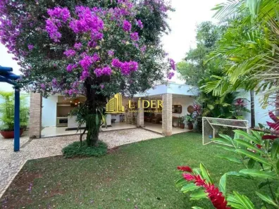 Casa com 3 Quartos à venda, 232m² no Jardim Karaíba, Uberlândia