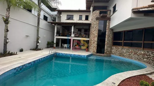Casa com 4 Quartos para alugar, 500m² no Zildolândia, Itabuna