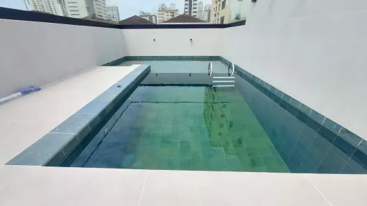 Sobrado com 3 Quartos à venda, 157m² no Boqueirão, Santos