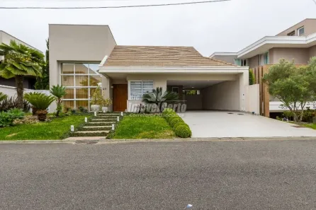 Casa com 4 Quartos à venda, 324m² no São Braz, Curitiba