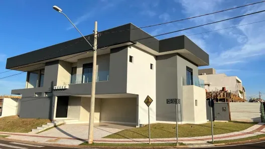 Sobrado com 4 Quartos à venda, 350m² no Residencial Damha III, Campo Grande