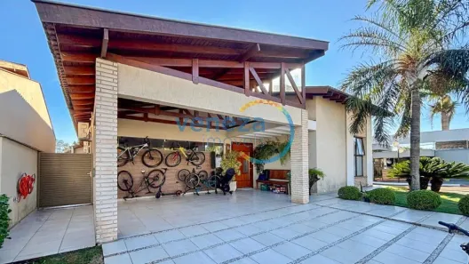 Casa com 3 Quartos à venda, 250m² no Gleba Fazenda Palhano, Londrina