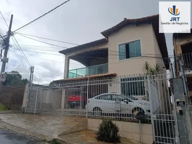 Casa com 5 Quartos à venda, 550m² no Linda Vista, Contagem
