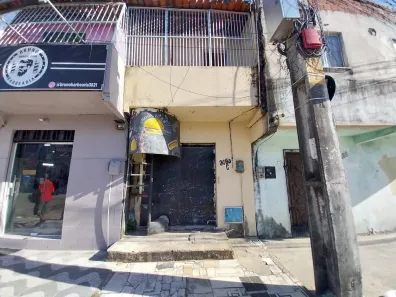 Casa com 1 Quarto para alugar, 20m² no Quintino Cunha, Fortaleza