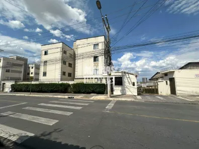 Apartamento com 2 Quartos para alugar, 49m² no Centro, Contagem