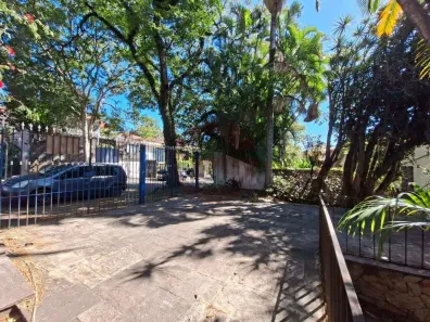 Casa com 3 Quartos à venda, 204m² no Vila Pirajussara, São Paulo