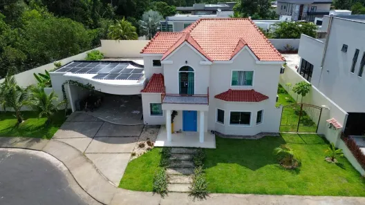 Casa de Condomínio com 5 Quartos à venda, 349m² no Ponta Negra, Manaus