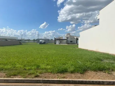 Lote/Terreno à venda, 250m² no Mato Alto, Saltinho