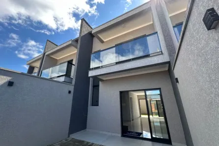 Sobrado com 2 Quartos à venda, 88m² no Caioba, Matinhos