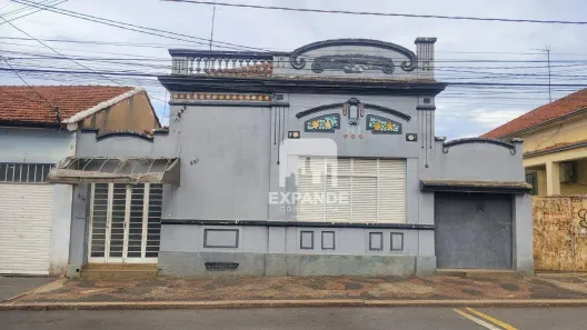 Casa com 3 Quartos à venda, 370m² no Centro, Botucatu