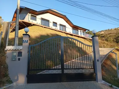 Fazenda/Sítio com 3 Quartos à venda, 152m² no Parque da Água Santa, Campos do Jordão