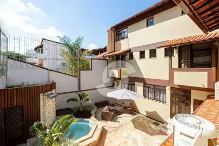 Casa com 5 Quartos à venda, 501m² no São Francisco, Niterói