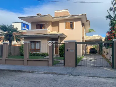 Casa com 4 Quartos à venda, 211m² no Ingleses do Rio Vermelho, Florianópolis