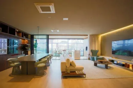 Apartamento com 3 Quartos à venda, 205m² no Mercês, Curitiba