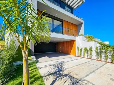 Casa com 3 Quartos à venda, 250m² no Centro, Gravataí