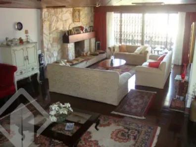 Casa com 5 Quartos à venda, 588m² no Três Figueiras, Porto Alegre