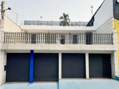 Casa com 6 Quartos à venda, 238m² no Vila Dalva, São Paulo