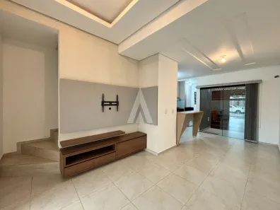 Sobrado com 3 Quartos à venda, 80m² no Glória, Joinville