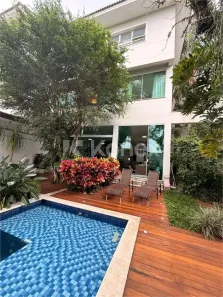Sobrado com 4 Quartos à venda, 617m² no Vila Albertina, São Paulo