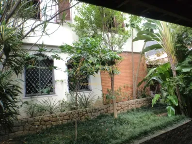 Casa com 3 Quartos à venda, 250m² no Parque Colonial, São Paulo